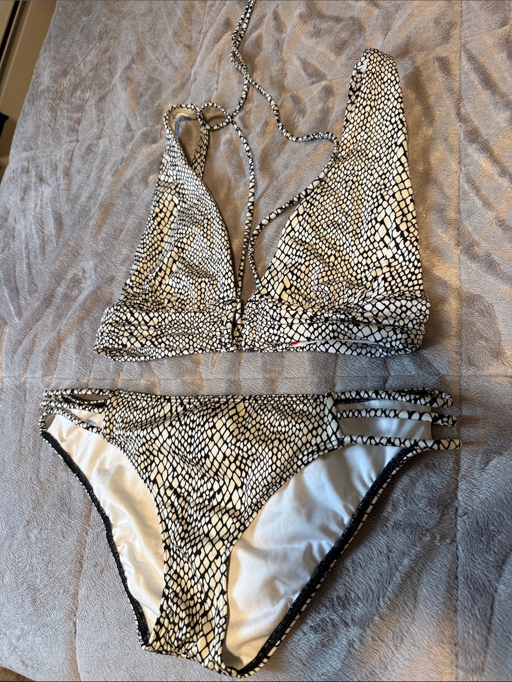 Victoria's Secret Black & White Snake-Print Triangle Bikini